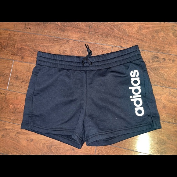 Adidas lounge shorts - Picture 1 of 3